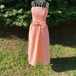 Vintage 70s 80s dress peach  big bow ILGWU union made sleeveless Pantagis